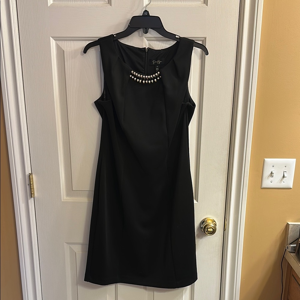 Elegant Black Sleeveless Dress